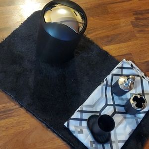 Black Bathroom Set